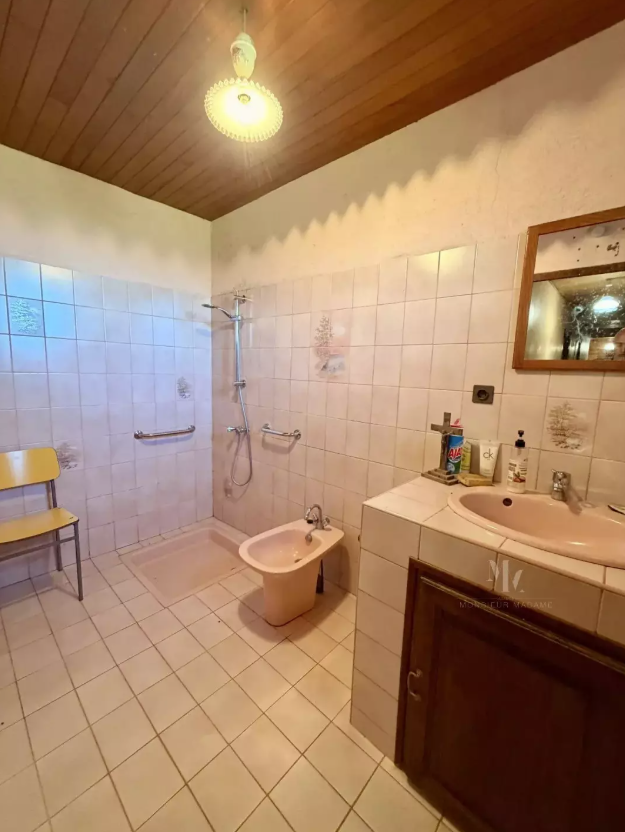 Salle de bain — photo 1